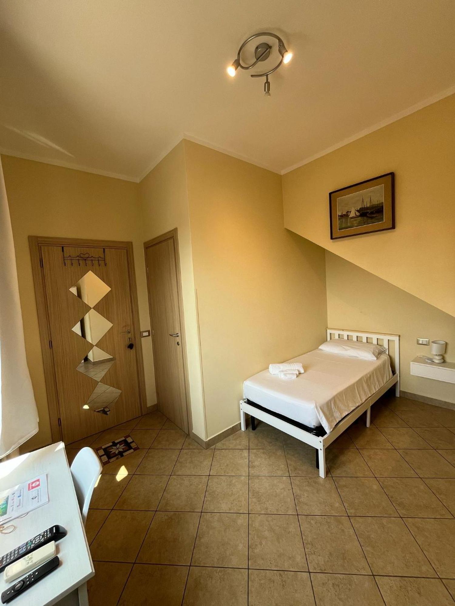 B&B Garzola Ossuccio Exteriör bild